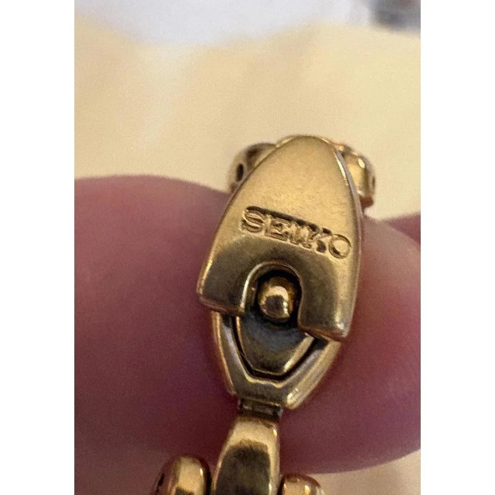 Seiko 1N00-1D09 Gold Tone Quartz Ladies Watch Japan Movement